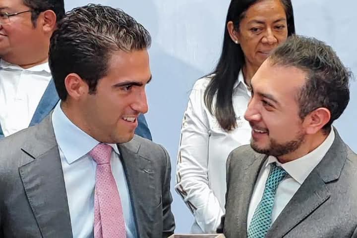 Quiero compartirles con mucho orgullo que nuestro #Huamantla sigue proyectándose y destacando a nivel nacional por su vocación turística. Hoy tengo el enorme privilegio de representarla como vicepresidente de la Red Nacional de Alcaldes de Pueblos Mágicos.