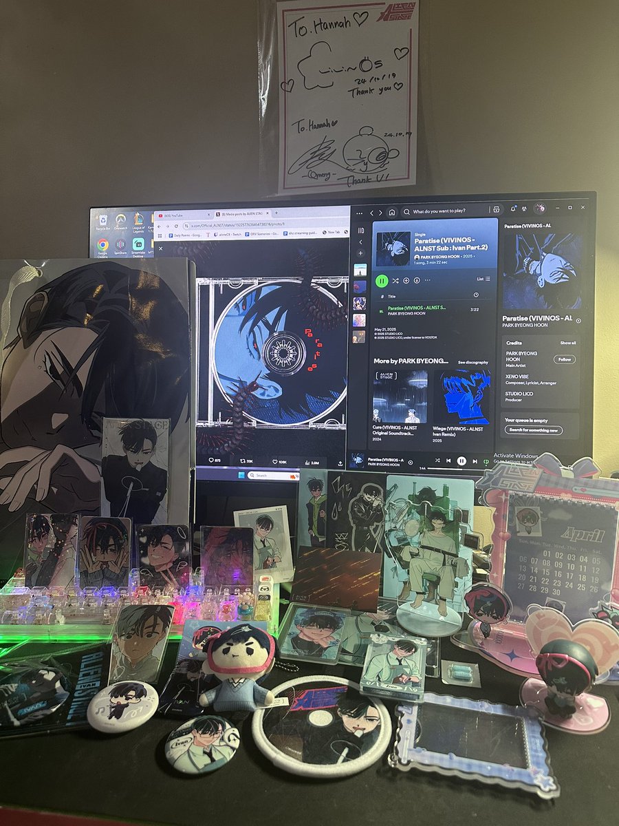 DONT WORRY BABE IM HERE FOR U I LOVE YOU WITH ALL MY HEART