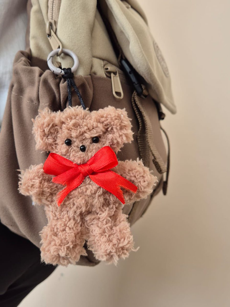 ruanmaei's tweet image. FUWAKO ALERT! 💖🌟
Siap-siap jatuh cinta sama pals paling gemes tahun ini 🧸✨

📍Custom Pals FUWAKO
✔️ 100% Handmade
✔️ Bisa request bentuk &amp;amp; warna
✔️ Start dari 25K ajaa!

🔗 : linktr.ee/furrynflair
📲 Atau kepoin IG: @/furrynflair