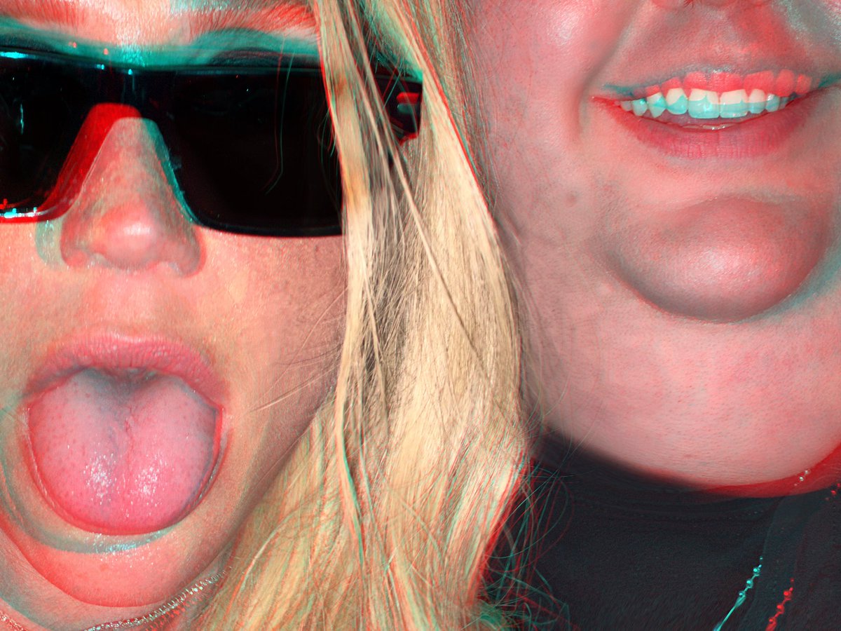 CodyyQueen's tweet image. do we have ur attention? 💁🏼‍♀️ @KeshaRose  ❤️‍🔥