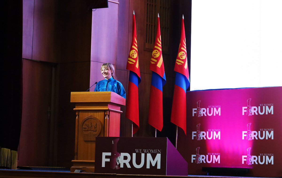 Honored to stand with #Mongolia🇲🇳’s inspiring women leaders, alongside H.E. <a href="/AmaraaDshzvg/">Д. Амарбаясгалан</a>,  <a href="/KhBulgan/">Bulgantuya.Kh</a> &amp;  Amb. Choi Jin-won🇰🇷 . From <a href="/ParliamentMN/">Монгол Улсын Их Хурал</a>  to local councils, your voices &amp; participation matter. UNDP,🙏to #KOICA, is proud to support 🇲🇳's efforts to advance gender equality!