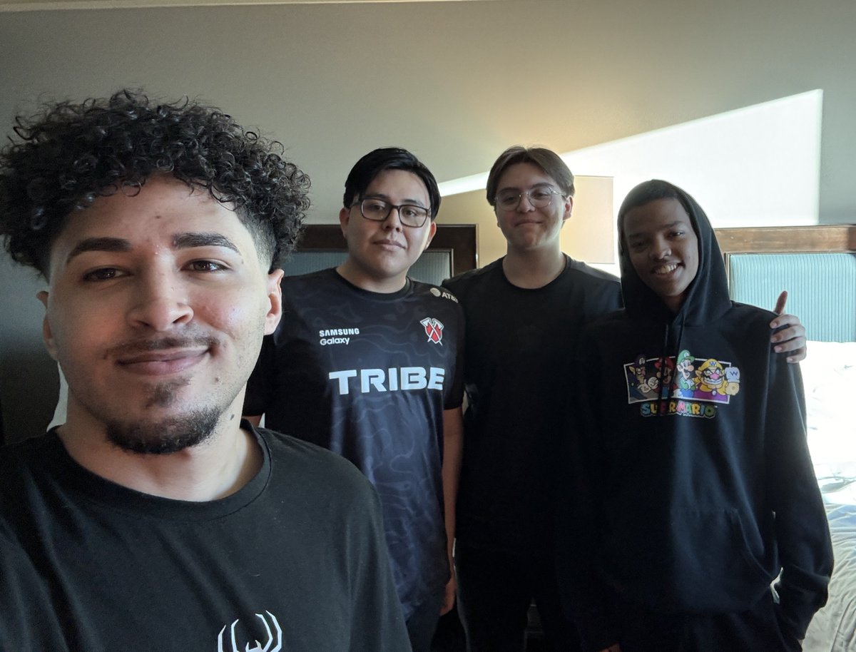 EL EQUIPO ESTÁ AQUÍ