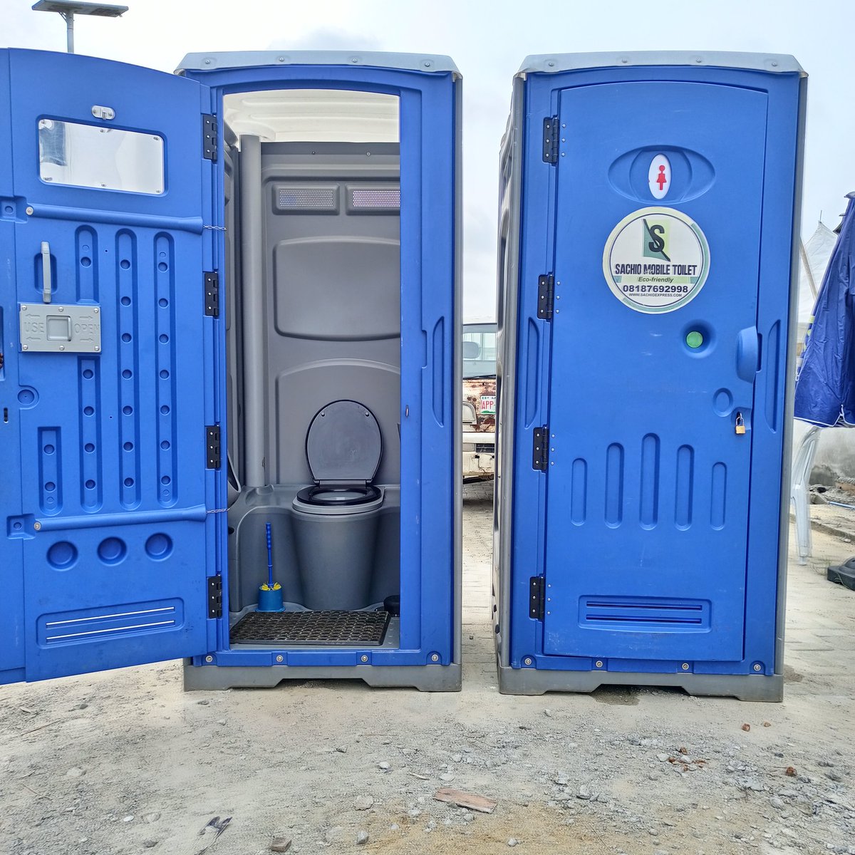 mobiletoiletsng's tweet image. Even Atiku will agree — it’s time to END open defecation in Nigeria.

With Sachio Mobile Toilets, communities &amp;amp; events can stay clean, safe &amp;amp; dignified.

Rent a unit. Protect your people.
Sanitation is not a luxury — it’s a right.

Call us today:08187692998

#EndOpenDefecation