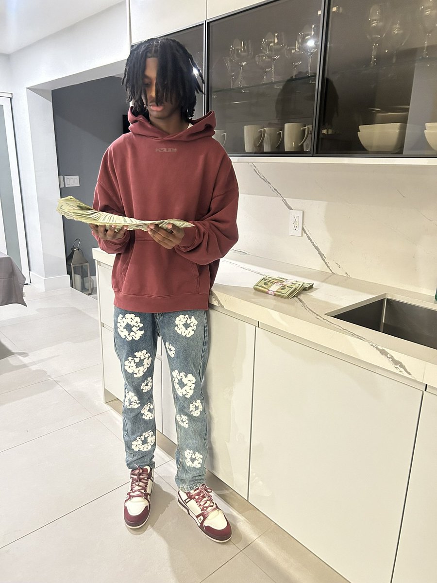 stacknlately's tweet image. Lamborghini Truck🐑, put up that lil ass jeep👎🏾🩸