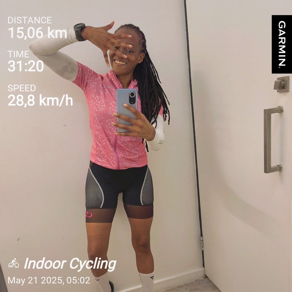 Come rain, shine, heat, cold, apocalypse, the body must move. If you're still thinking of getting up, get up and move.
#ipaintedmyride
#FetchYourBody2025