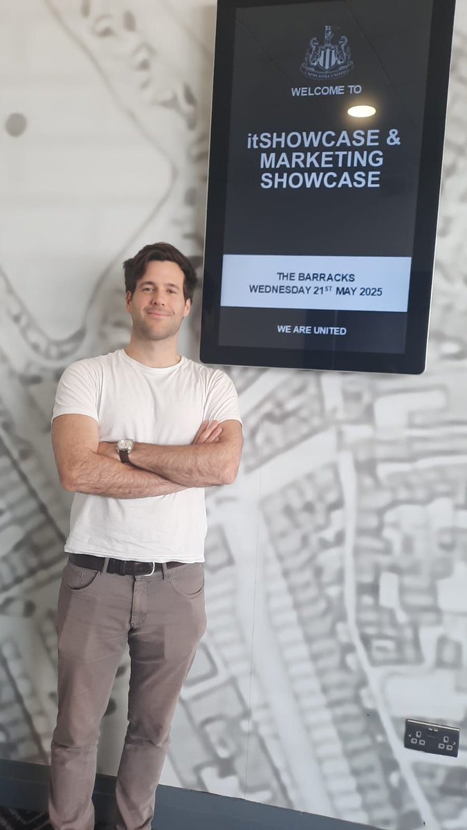 Lucas hot-footed it back from Edinburgh yesterday...and he’s already set up at St James’ Park for today’s Marketing Showcase!

📍St James’ Park, Newcastle
🕙 From 10am today