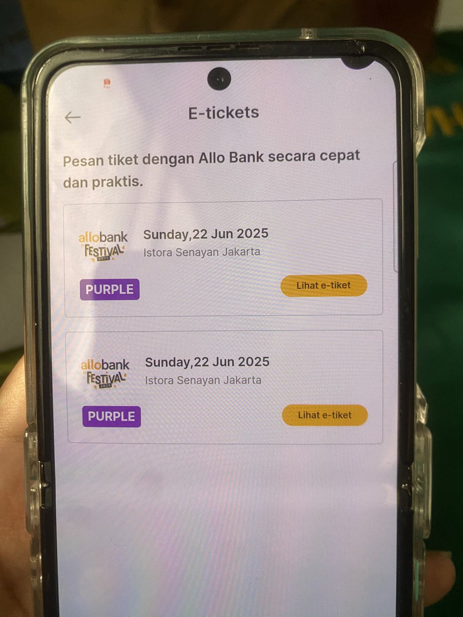 want to trade / wtt❕tiket treasure allo bank section purple, mau nyari yg section red/black