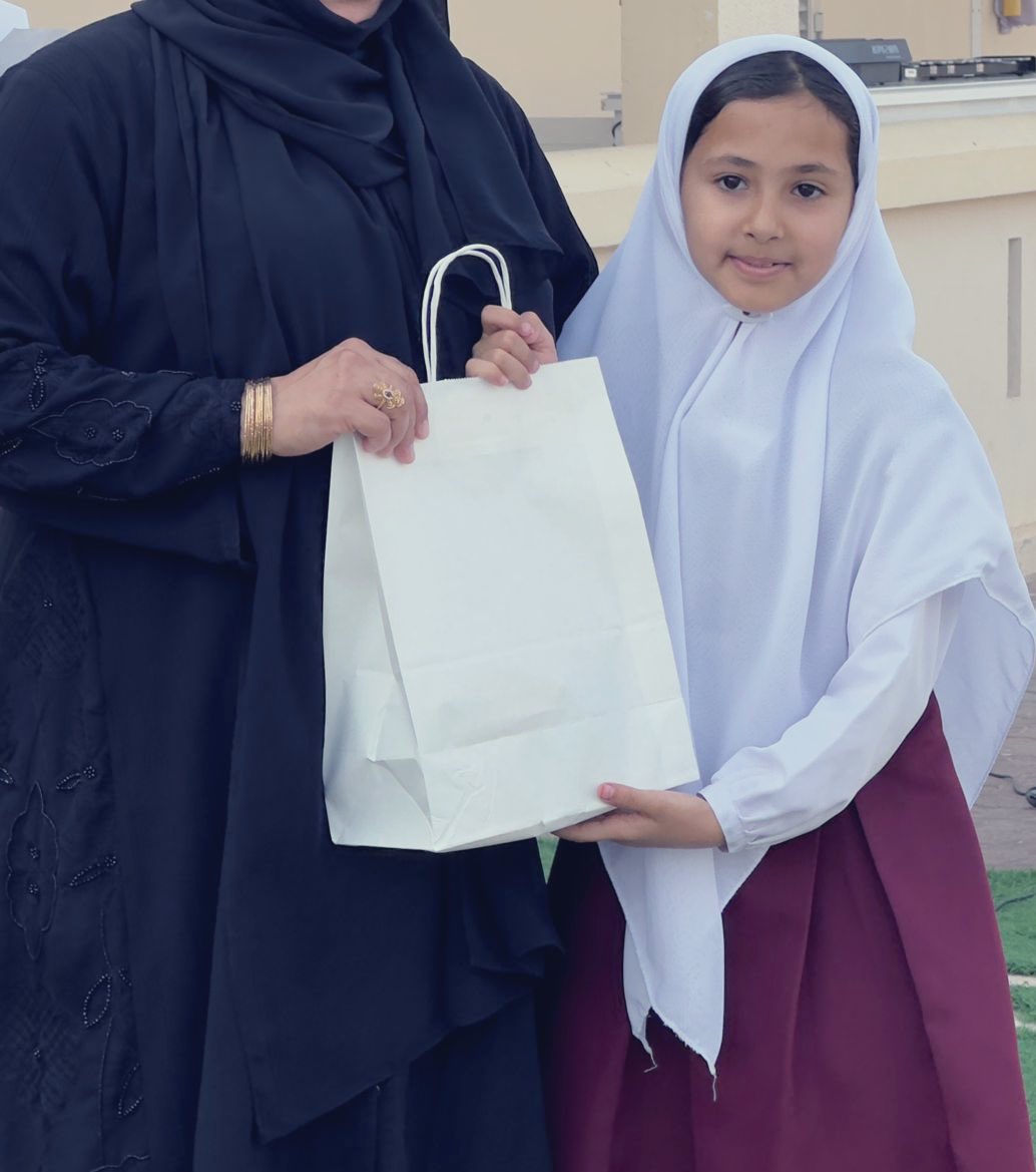 تكريم الطلبة الفائزين في مسابقة (نجم البرمجة) باستخدام تطبيق كلاس دوجو من الصف الرابع بإشراف معلمة مادة تقنية المعلومات الأستاذة مهيرة الجحافية.
كلّ الشكر
#تعليمية_شمال_الشرقية 
#مدارسنا_مستقبل_واعد