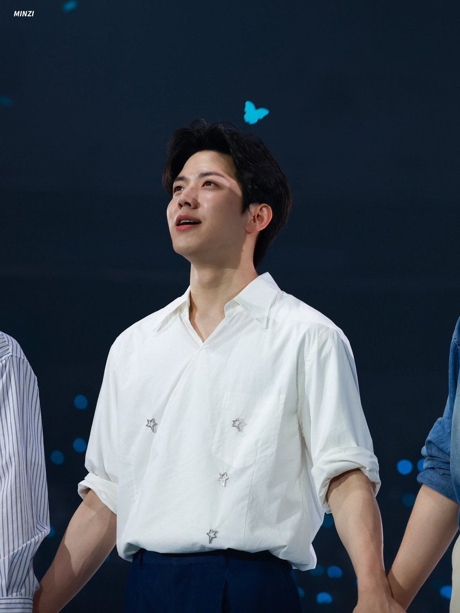 🧚‍♀️･ ｡
　🦋∴｡
　　🩵･｡
       ﾟ💙🦋｡
 　　    ✨🦋🦋
　　      ･ﾟ💙｡･
 　　　🦋🦋✨｡·
　　　💙･｡🩵･｡
　　　 　　　 ✨💙｡
　　　　 ･ﾟ🦋✨°
　　 　🦋 ﾟ･｡ ♡ ｡
　　　　　ﾟ🦋💙｡ﾟ✨🩵