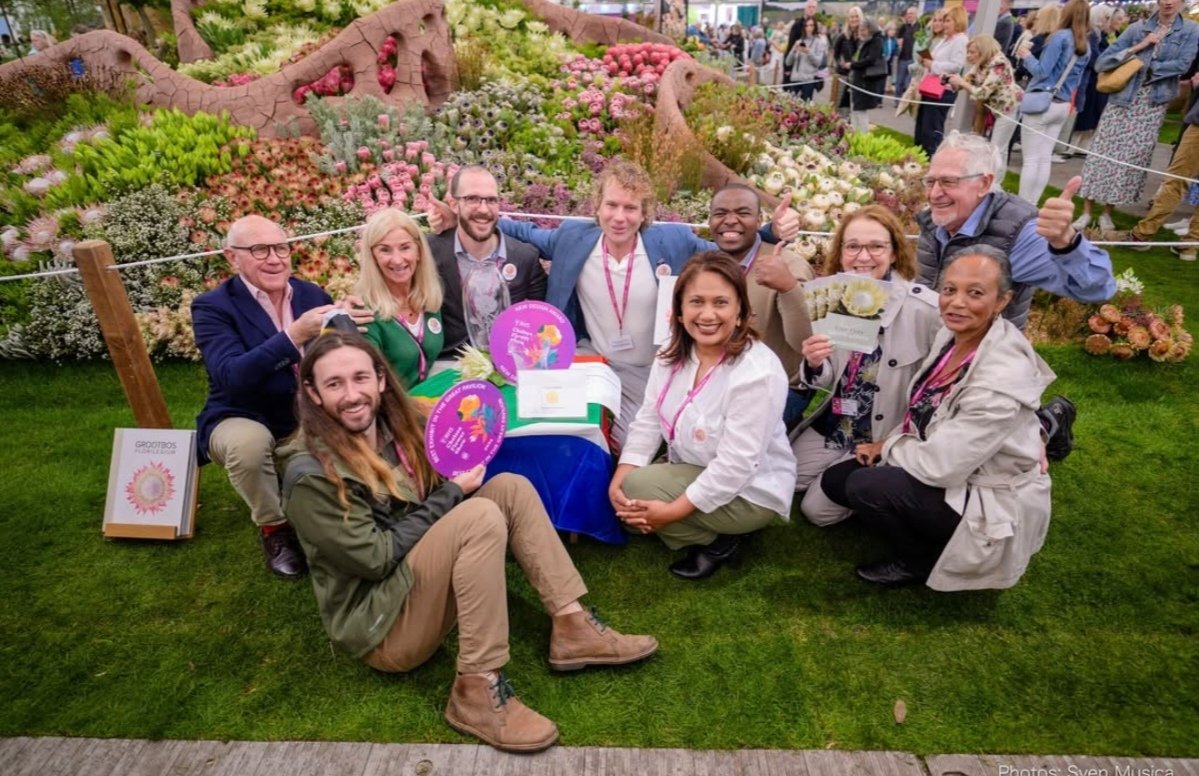 Another win 
team South Africa take Gold at the Chelsea Flower Show 2025
As well as Best New Design and Best in the Grand Pavillion 
<a href="/GaytonMcK/">Gayton McKenzie</a> 
#winningwednesdays #notdnajustrsa