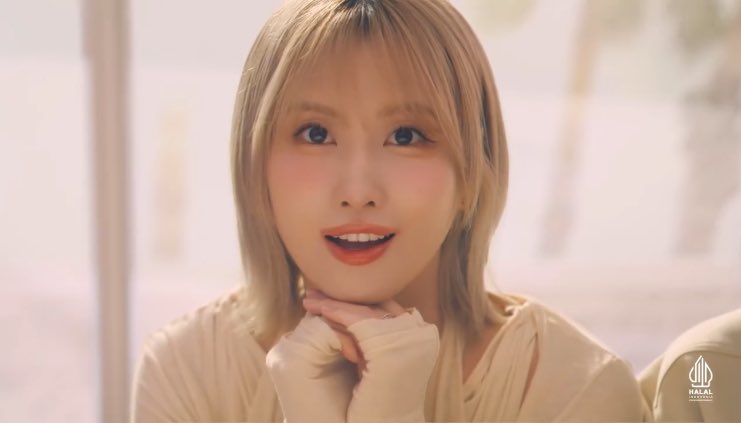 y_momorin_love's tweet photo. Richeese Factory x TWICE～MOMO

🔗https://t.co/jBBZqSsC4H https://t.co/uMCkVyXERh