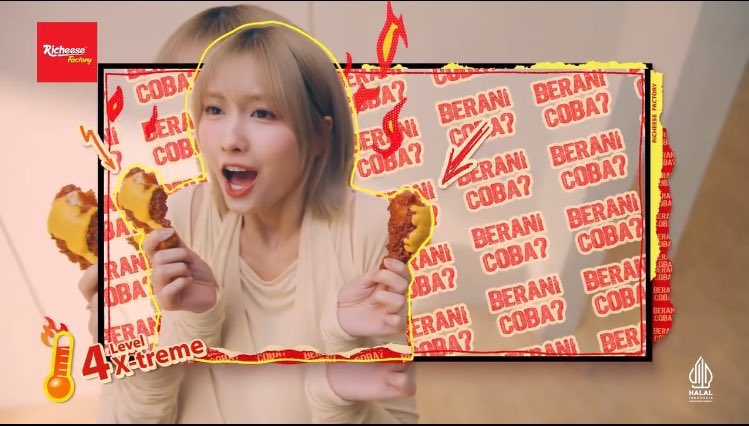 y_momorin_love's tweet photo. Richeese Factory x TWICE～MOMO

🔗https://t.co/jBBZqSsC4H https://t.co/uMCkVyXERh
