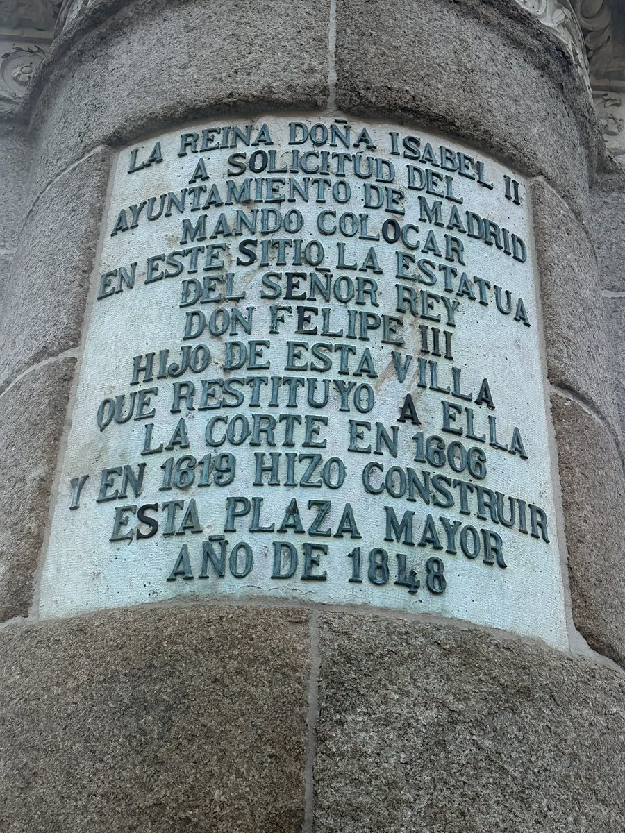 javiernoriegago's tweet image. Amanece en 
#Madrid
#PlazaMayor
#FelizMiércoles
#Pleno
#SesiónDeControl
#Comisiones