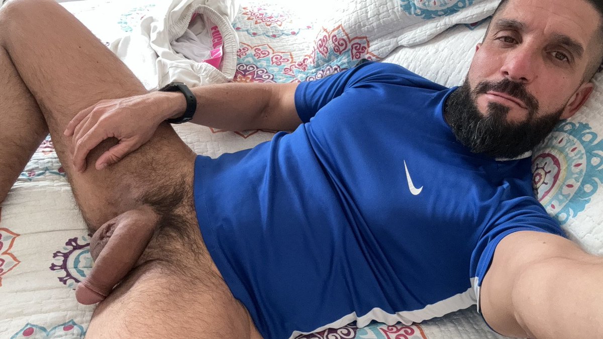 Can't start the day without a blowjob from you 😈