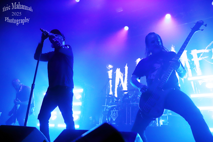 EricMahannah's tweet photo. In Flames @ MTelus

https://t.co/LZZQNI2v4V

@InFlames_SWE @mtelusmontreal @v13media @evenko  @nuclearblast @atomsplitterpr @heavymtl  #inflames #rockmusic #concert #concertphotography #concertphotographer #musicphotography #music #livemusic #guitars #rocknroll #heavymetal https://t.co/BMCBTCYpaL