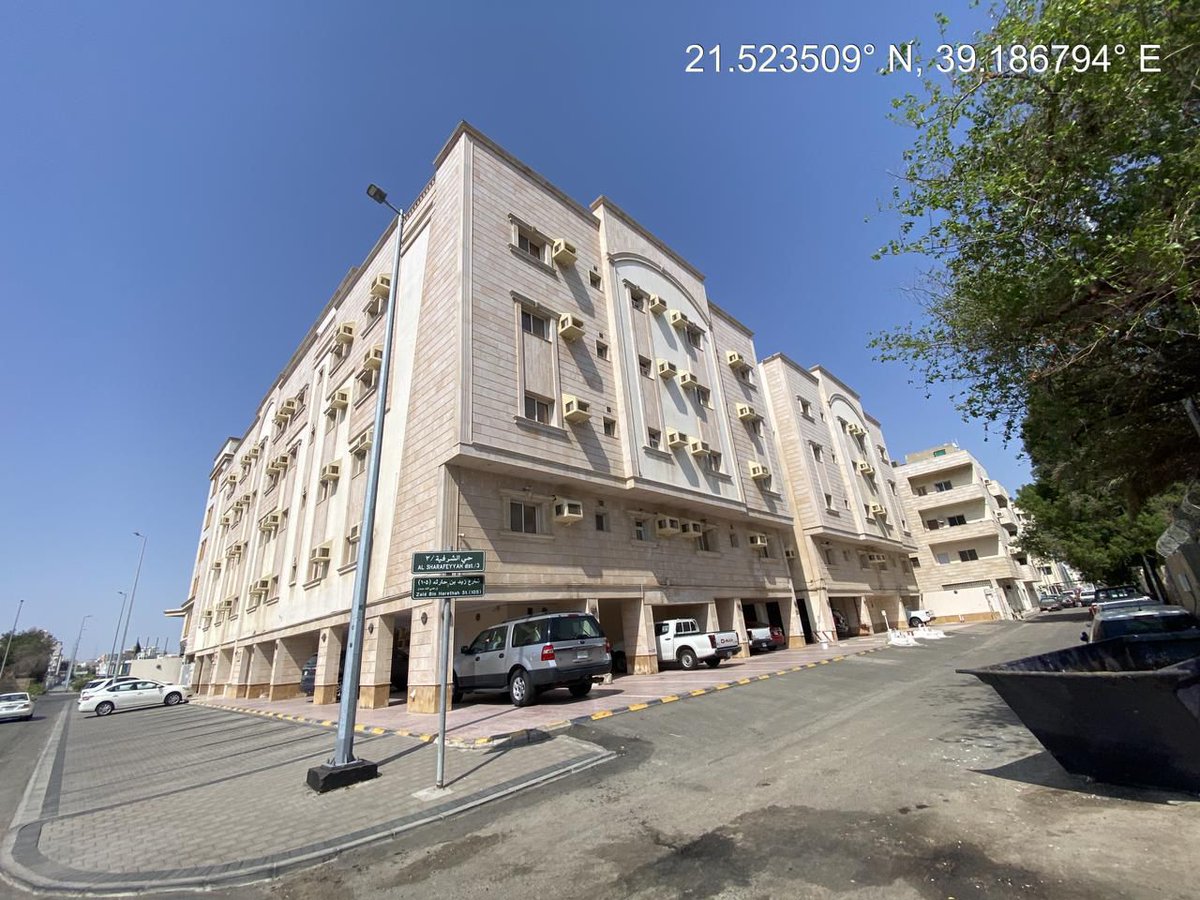 يوجل لدينا جهات تمويليه برهن العقار 
شرط يكون له دخل جيد
مولات ..ابراج....فنادق.....
السرعه في الانجاز ....