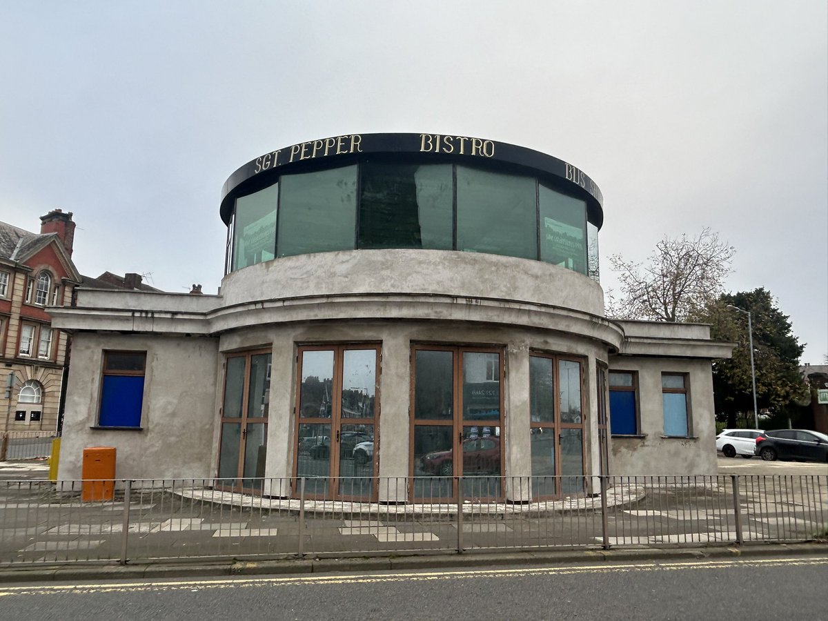 PennyLaneWombles (@pennylnwombles) on Twitter photo Tour Guides - if you think we’ve improved Sgt Peppers/Bus terminus on Penny Lane please can you comment below
<a href="/beatlesmuseum_/">Liverpool Beatles Museum</a> <a href="/LiverpoolTIC/">Liverpool Tourist Information</a> Tour Guides - if you think we’ve improved Sgt Peppers/Bus terminus on Penny Lane please can you comment below
<a href="/beatlesmuseum_/">Liverpool Beatles Museum</a> <a href="/LiverpoolTIC/">Liverpool Tourist Information</a>