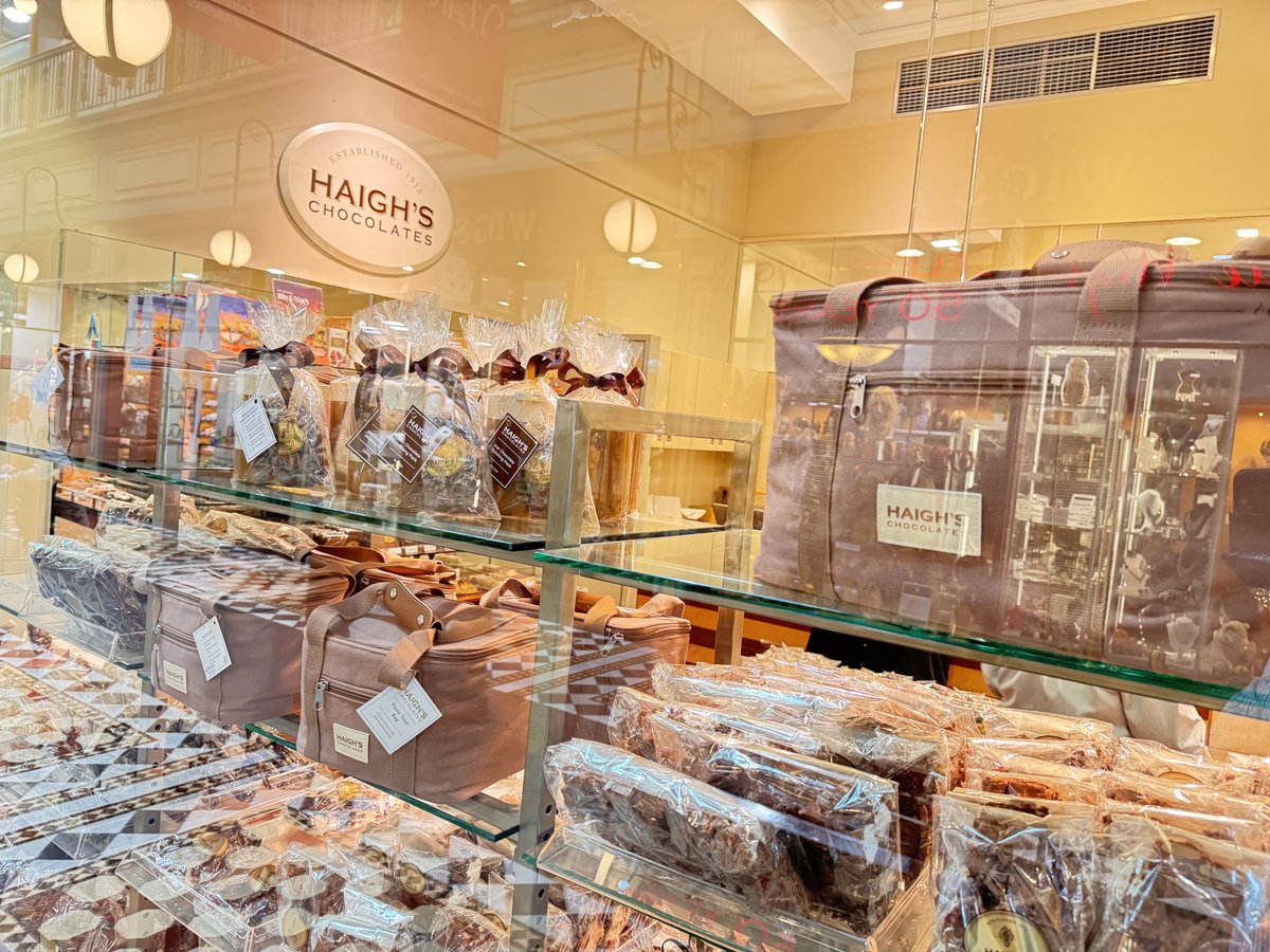 Definitely don’t tell <a href="/maffygirl/">Mary-Ann Fox</a> about these <a href="/Haighs1915/">Haigh's Chocolates</a> picnic treat bags <a href="/urethroplasty/">Dr James Aspinall💉💉💉💉💉 🖊️🖊️</a> did someone say happy anniversary?