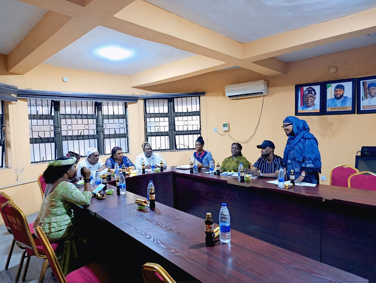 womenfundng's tweet photo. Empowering Women in Governance! @womenfundng attends productive plenary session on 2025 Council of Obas & Chiefs Amendment Bill at Oyo State House of Assembly & meets with Women Affairs Committee to push for women's leadership positions
#TIGN
#AffrimativeAction
@OpenSocietyAfr https://t.co/g9YzNeGlDz