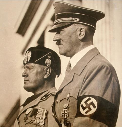 Stretta dell’Ue su Israele: “Rivedere gli accordi”. Ma l’Italia e Germania votano  contro.

Quanti ricordi...