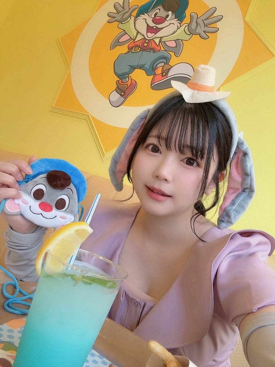usa_miharu_'s tweet photo. 今回は伊勢一人旅をしてきたのですが
最終日に行った
志摩スペイン村パルケが楽しすぎて…ハマりました。
また行ける日を楽しみにしておこう🐰
三重県素敵だな〜✨ https://t.co/wG3gxELlGR