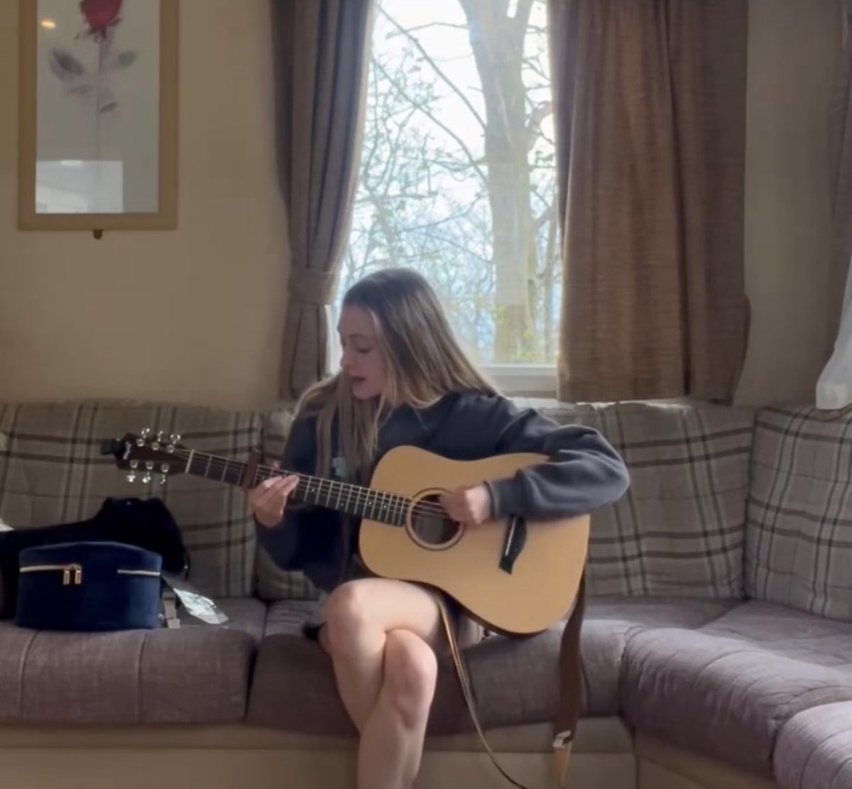 Madi Swallow tweet media