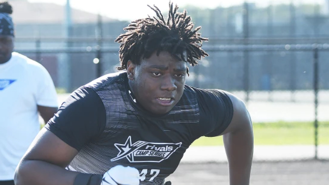 Timothy “EDGYTIM” OHalloran (@edgytim) on Twitter photo Chicago Brother Rice 2026 3 star ranked DT <a href="/King_liggins1/">King Liggins</a> King Liggins is set to announce his college decision later this afternoon a preview is linked edgytim.rivals.com/news/three-sta… Chicago Brother Rice 2026 3 star ranked DT <a href="/King_liggins1/">King Liggins</a> King Liggins is set to announce his college decision later this afternoon a preview is linked edgytim.rivals.com/news/three-sta…
