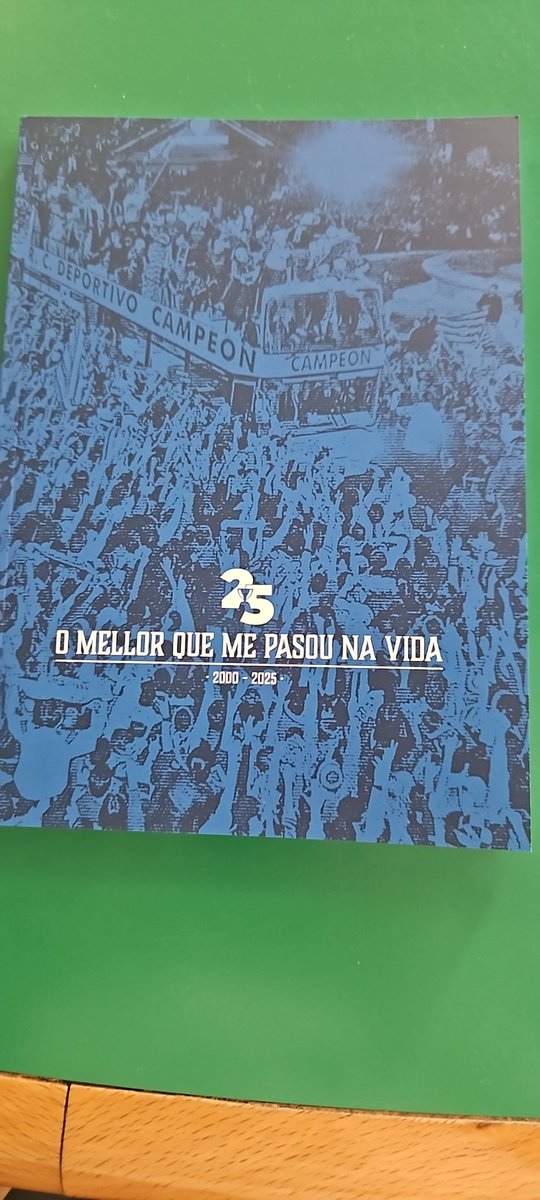 Hoy regalamos este ejemplar de 'O mellor que me pasou na vida' en Directo Marca Coruña. También tenemos dos entradas para el acto del viernes en el Ágora. Atentos a las 13.00 al 106.8 FM, app y web. <a href="/19Maio2000/">O Mellor Que Me Pasou Na Vida</a> <a href="/JesusSobrinoGos/">Jesús Sobrino</a>