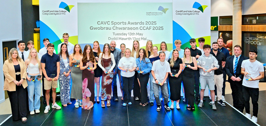 Cardiff City FC Community Foundation (@ccfc_foundation) on Twitter photo 🏆 Another standout season for our Cardiff City FC Community Foundation students..
From dominating on the futsal court to excelling in their studies, our players have shown real class on and off the pitch ⚽️
Read more about their Awards here: bit.ly/43loRnx
<a href="/CAVC/">Cardiff and Vale College | Coleg Caerdydd a’r Fro</a> | 🏆 Another standout season for our Cardiff City FC Community Foundation students..
From dominating on the futsal court to excelling in their studies, our players have shown real class on and off the pitch ⚽️
Read more about their Awards here: bit.ly/43loRnx
<a href="/CAVC/">Cardiff and Vale College | Coleg Caerdydd a’r Fro</a> |