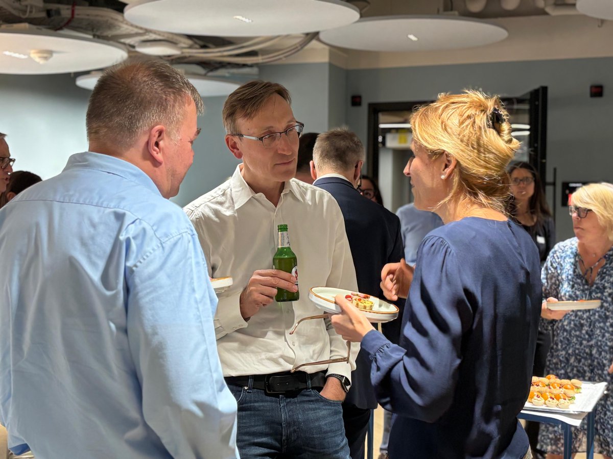 Day 2 is a wrap! 🌯

Finance &amp; Insurance + ICT teams brought their A-game, pitching to our expert jury for a spot in the finals.

Huge thanks to our jurors for the tough questions, sharp perspectives, and thoughtful evaluations!

Final pitches tonight, winners announced tomorrow!