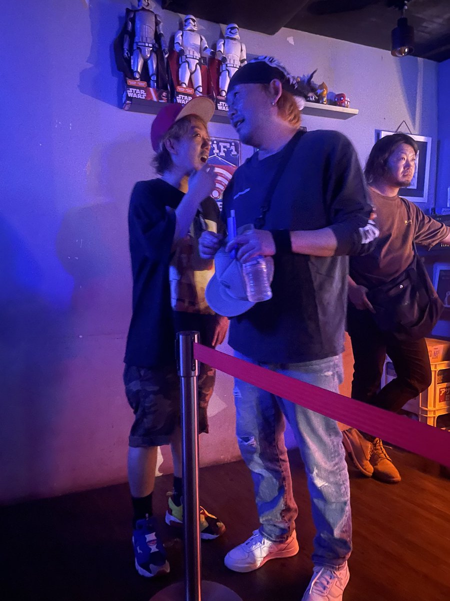 yuuki5kiss's tweet photo. 愛しい2人を添えまして
#両国sunrise
#PINEZ
#PINE
#AKIRA https://t.co/4mzh5bp5BY