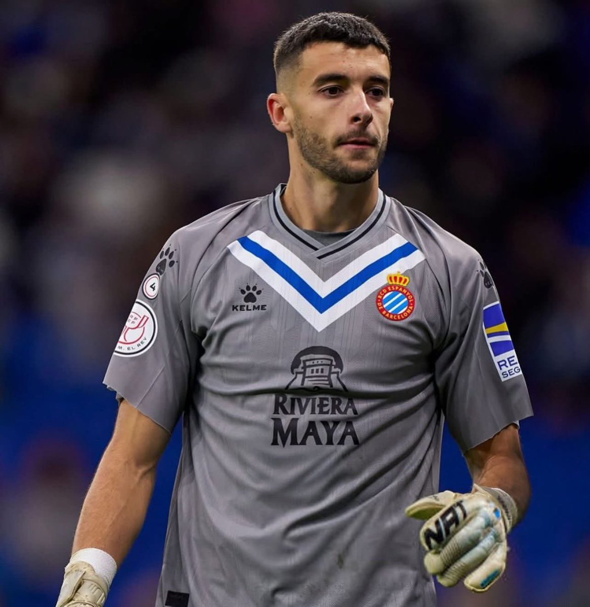 Barcatraz's tweet image. 3/
📊 2024/25 season highlights:
141 saves – 🥇 most in LaLiga

73.4% save percentage
➡️ Calm, consistent, quick reflexes – rock solid.
#LaLiga #GoalkeeperStats