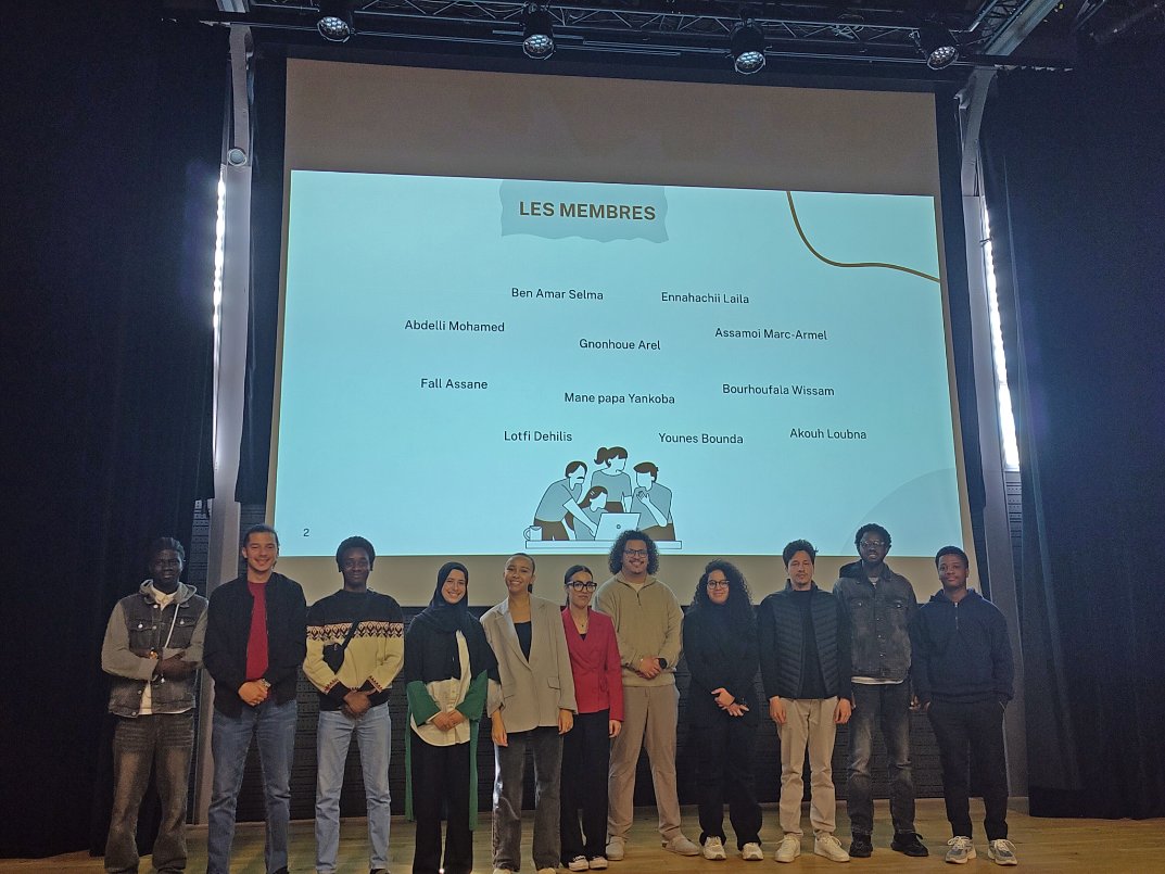 unimesfr's tweet image. 🎓Sortie terrain des L3 #AES d’@unimesfr à Saint-Gilles!
📊Objectif: présenter leur #diagnosticterritorial pour la zone #CostièresCamargue
👏Bravo aux étudiants pour leur engagement face aux élus: Bouillargues, Garons, Manduel, Rodilhan, Caissargues, Redessan, Générac, St-Gilles.