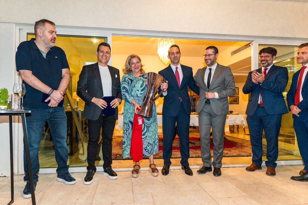 ItoudisD's tweet image. Thanks to Ambassador of @GreeceInTelAviv Ms. Maya Solomou & First Secretary Mr. Nikolaos Mavroidis for the special reception and warm hospitality.
Always honored and grateful to feel my country’s support abroad, not only as a basketball coach,but also as an ambassador for sport.