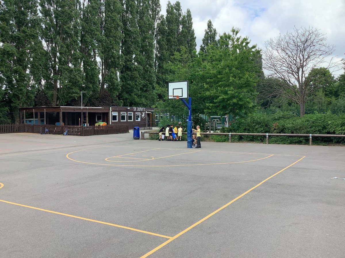 Year 1 St John’s tweet media