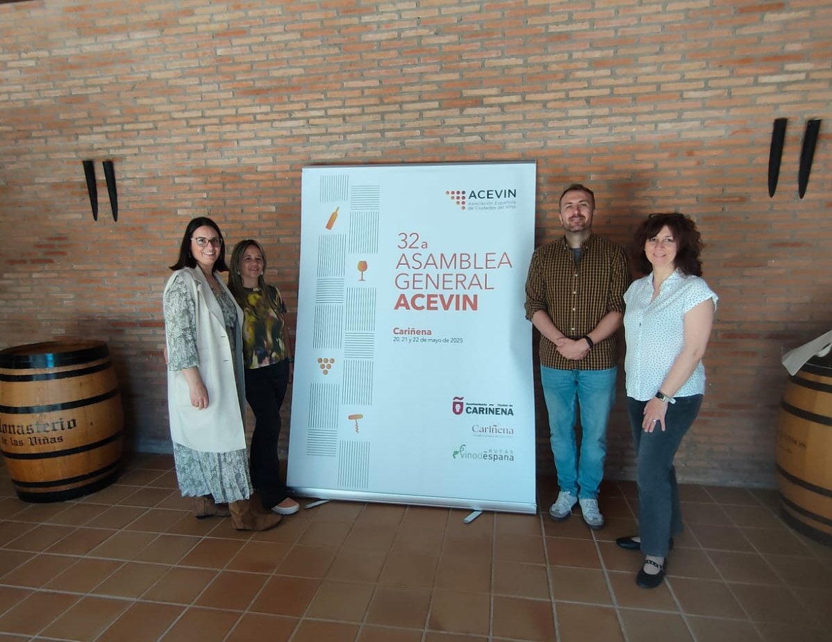 20, 21 y 22 de Mayo
Asistimos a la #32AsambleaACEVIN de <a href="/rutasvinoespana/">Rutas Del Vino | ESP</a>
en la Ciudad Europea del Vino 2025 Cariñena 

 <a href="/CarinenaTurismo/">Oficina Turismo Campo de Cariñena</a>
