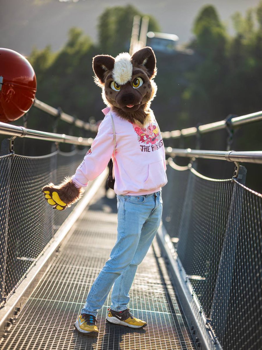 Last few weeks of Spring Drop 🦊

Pic by <a href="/CaptainChaotika/">🌻 混沌的隊長 ➡️ TFF, AC, EF</a>