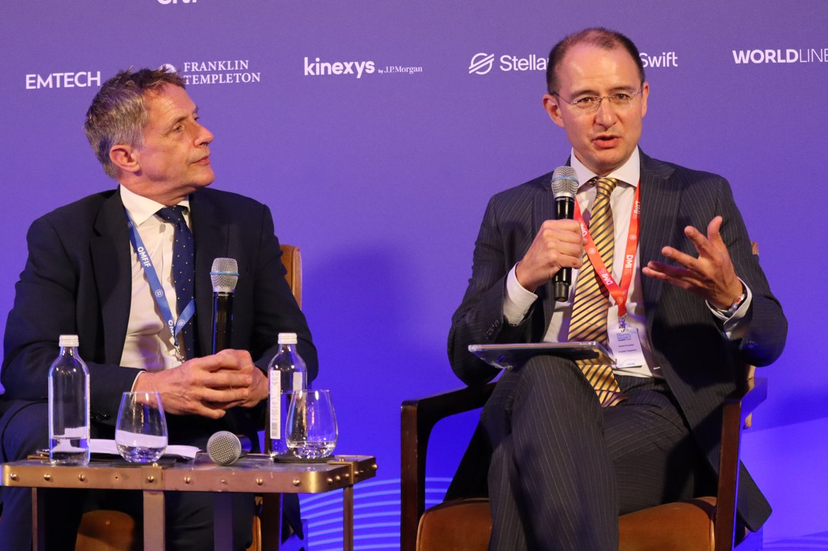 OMFIFDMI's tweet image. 馃搶 INSERT QUOTE
Robert Crossley of @FTI_Global, joins OMFIF鈥檚 Digital Money Summit 2025 to discuss revolutionising money market funds digital innovation in fund operations.
Moderated by OMFIF鈥檚 John Orchard.
