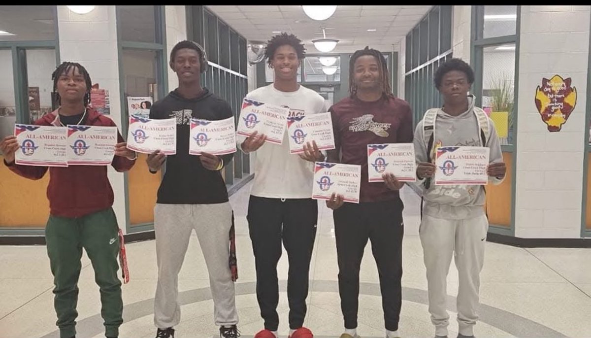brandonbow_TRK's tweet photo. Good szn 2xAllAmerican
4th in state
#1 in region 
More to come next year https://t.co/zU6209tIPh