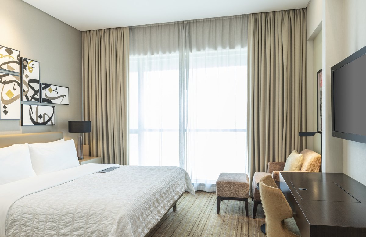 Le Meridien Bahrain tweet media