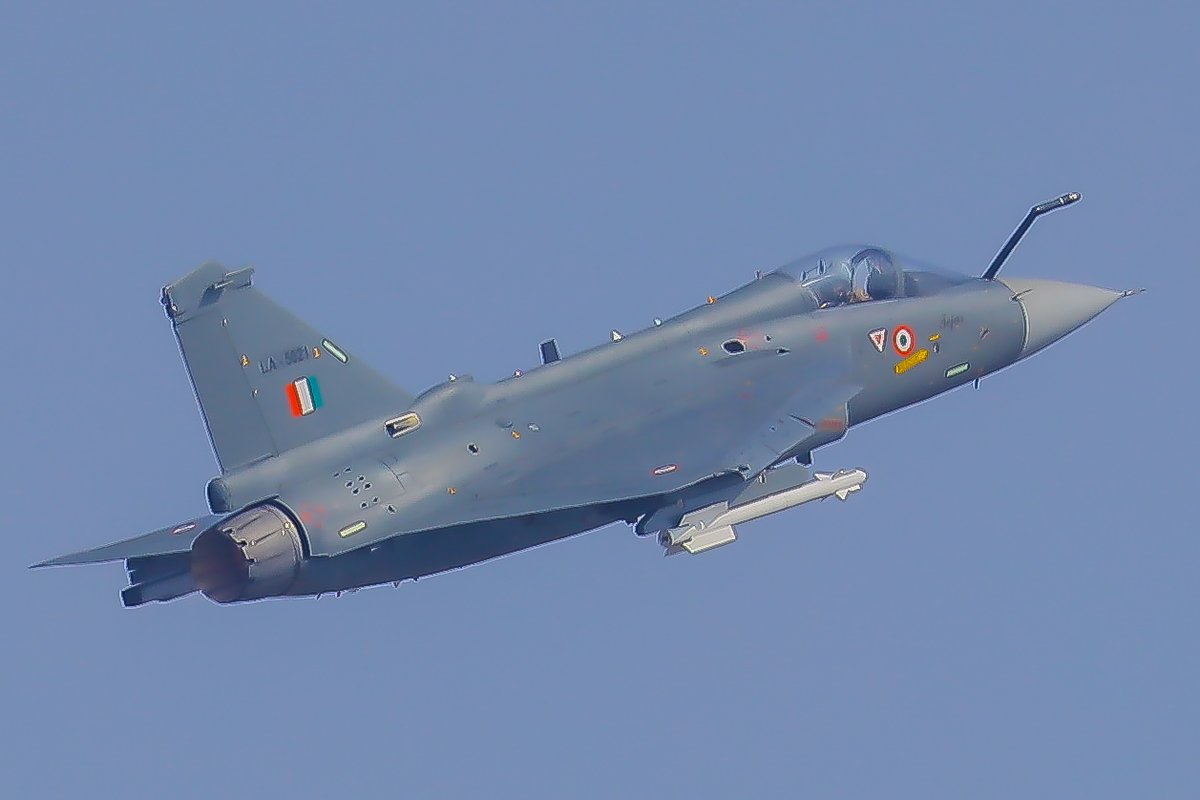 Can India build fighter jet engines? It's time for a national call now | Venkat Raju | VEM Tech Hyd 🇮🇳

This question echoes frequently in defence corridors: Can India truly build engines that can power our military jet programmes? And more critically -- why haven’t we yet taken