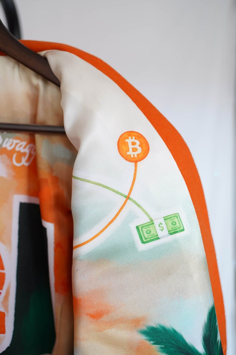 21Million__'s tweet image. They don’t know it yet @gerovich @alanknit 
#bitcoin
#orangejacket