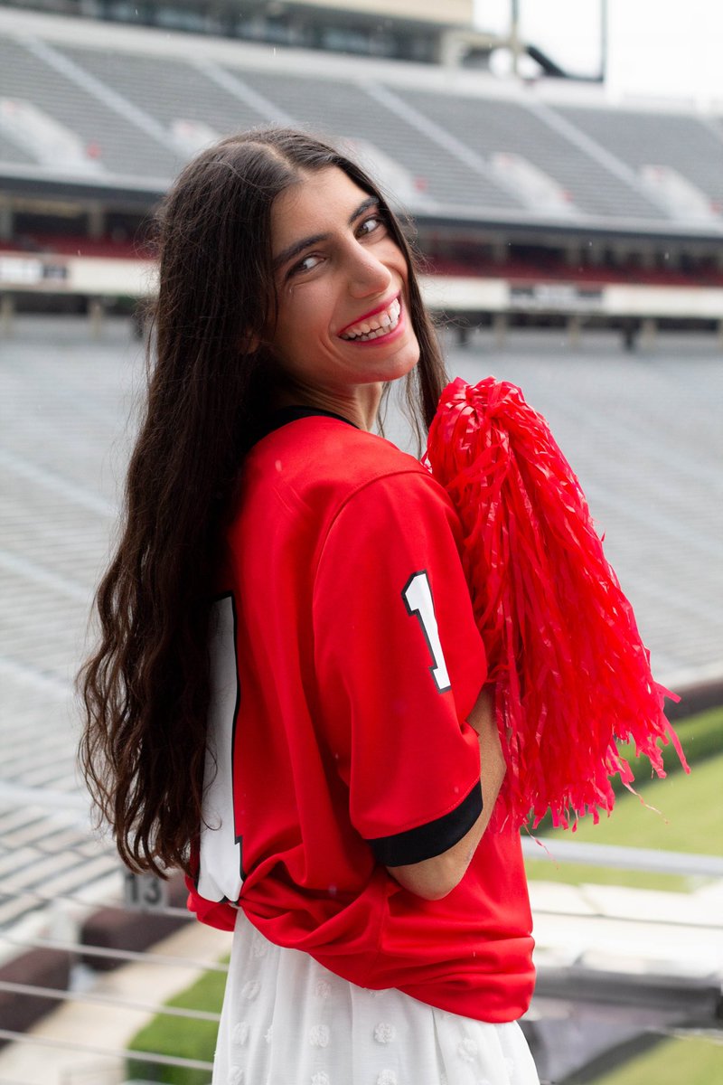 Katie Walsh tweet media