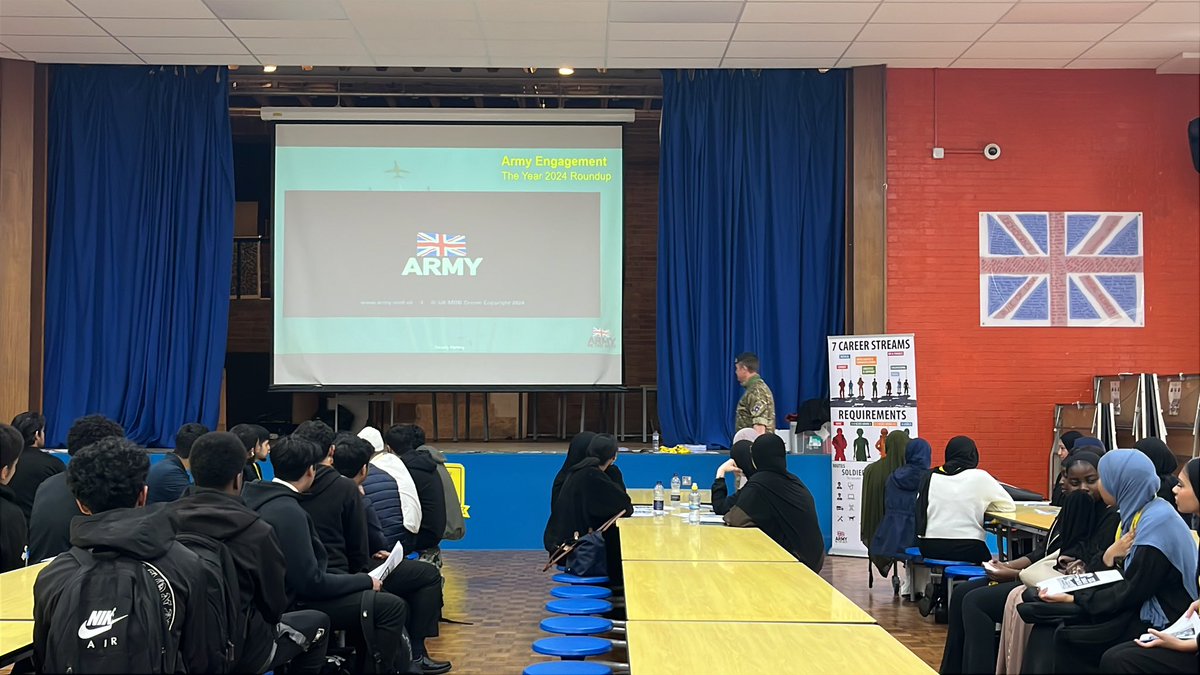 Amazing talk today by the <a href="/BritishArmy/">British Army 🇬🇧</a> to our students and all the destinations they can go and work in!