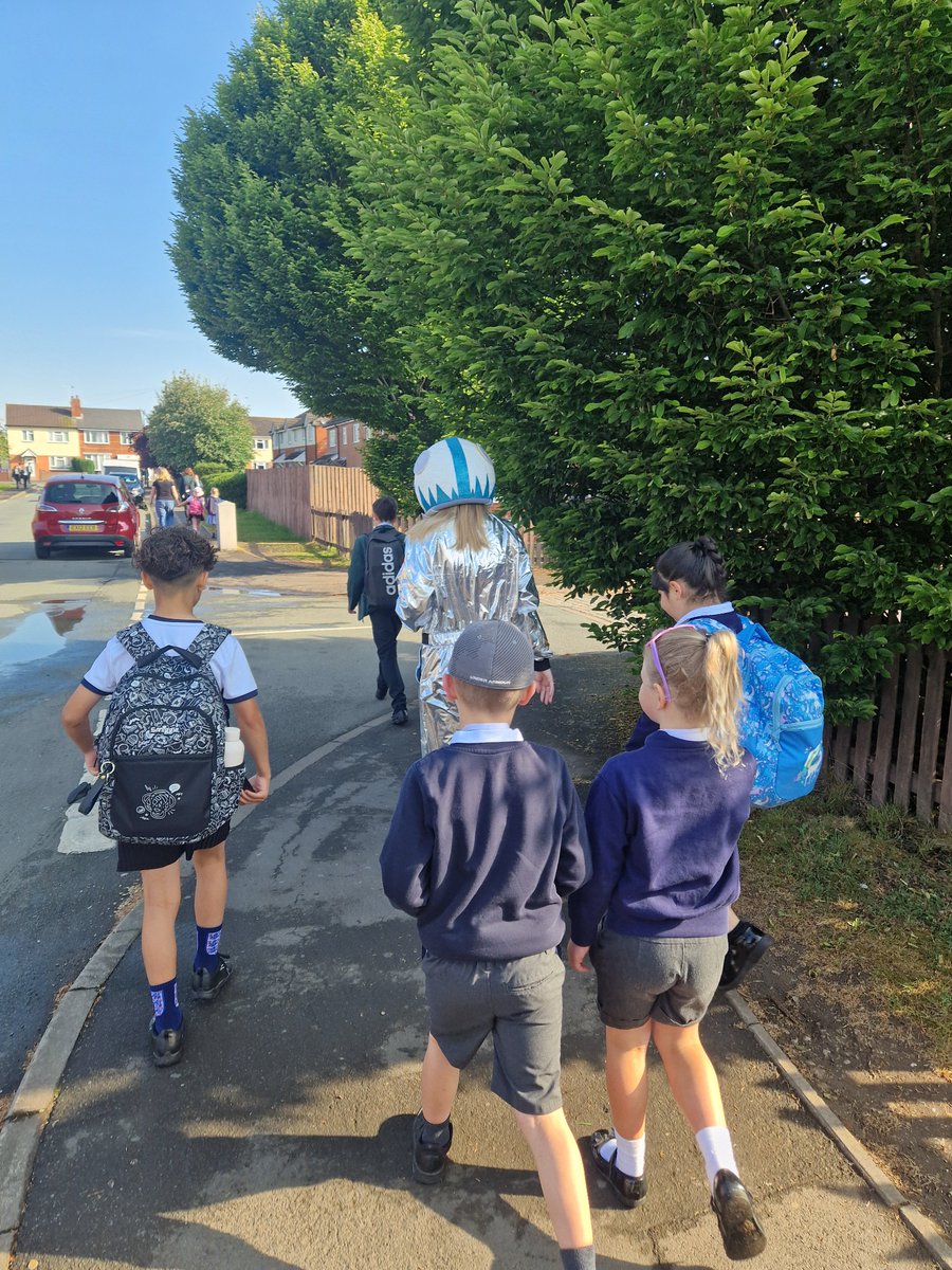 Outwoods Primary (@outwoodsprimary) on Twitter photo The families of Outwoods were out in force today for Walk to School Week! Eager to meet the mystery astronaut and take a ‘space walk’ to school — one small step for man, one giant leap for active travel! #WalkToSchoolWeek #OPSTA <a href="/AirAwareStaffs/">Air Aware Staffs</a> <a href="/TeamModeshift/">Team Modeshift</a> The families of Outwoods were out in force today for Walk to School Week! Eager to meet the mystery astronaut and take a ‘space walk’ to school — one small step for man, one giant leap for active travel! #WalkToSchoolWeek #OPSTA <a href="/AirAwareStaffs/">Air Aware Staffs</a> <a href="/TeamModeshift/">Team Modeshift</a>