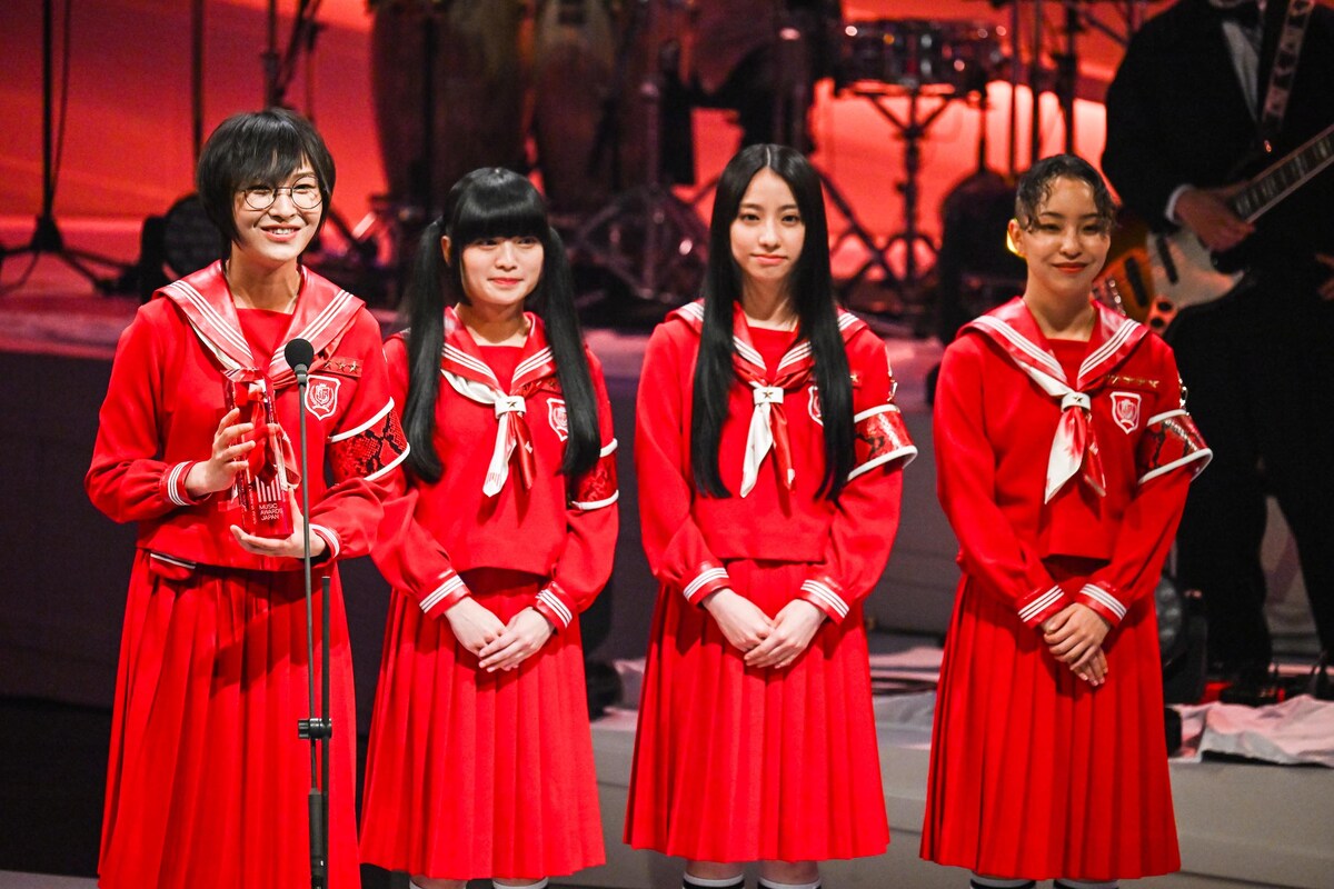 🏆「MUSIC AWARDS JAPAN」 Creepy Nutsが驚異の7冠！ Mrs. GREEN APPLE
