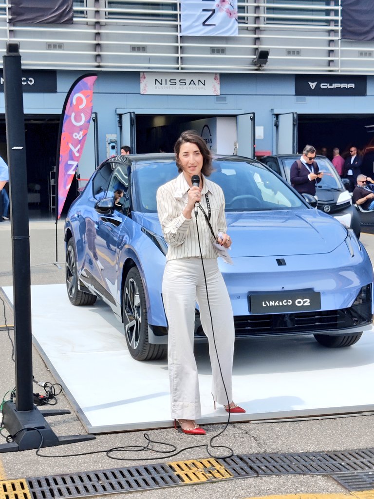 Company Car Drive tweet media