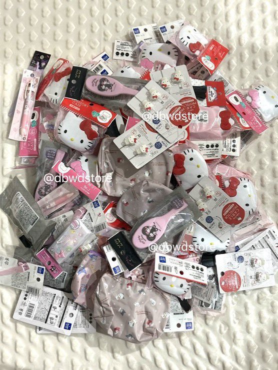 dbwdstore's tweet photo. ฝากรี+เฟบค่า 🥹🙆‍♀️

ของพร้อมส่ง เริ่มต้นหลักสิบ 🔥
ค่าส่งเหมา 35 ems / บางชิ้นส่งฟรี 
ทยอยลงในเมนชั่นนะคะ 💃💖

มีของsale / บางชิ้นขายต่ำกว่าทุน  

#ตลาดนัดsanrio #ตลาดนัดซานริโอ้ #รับหิ้วญี่ปุ่น #พรีออเดอร์ญี่ปุ่น https://t.co/CdFtrf9GCW