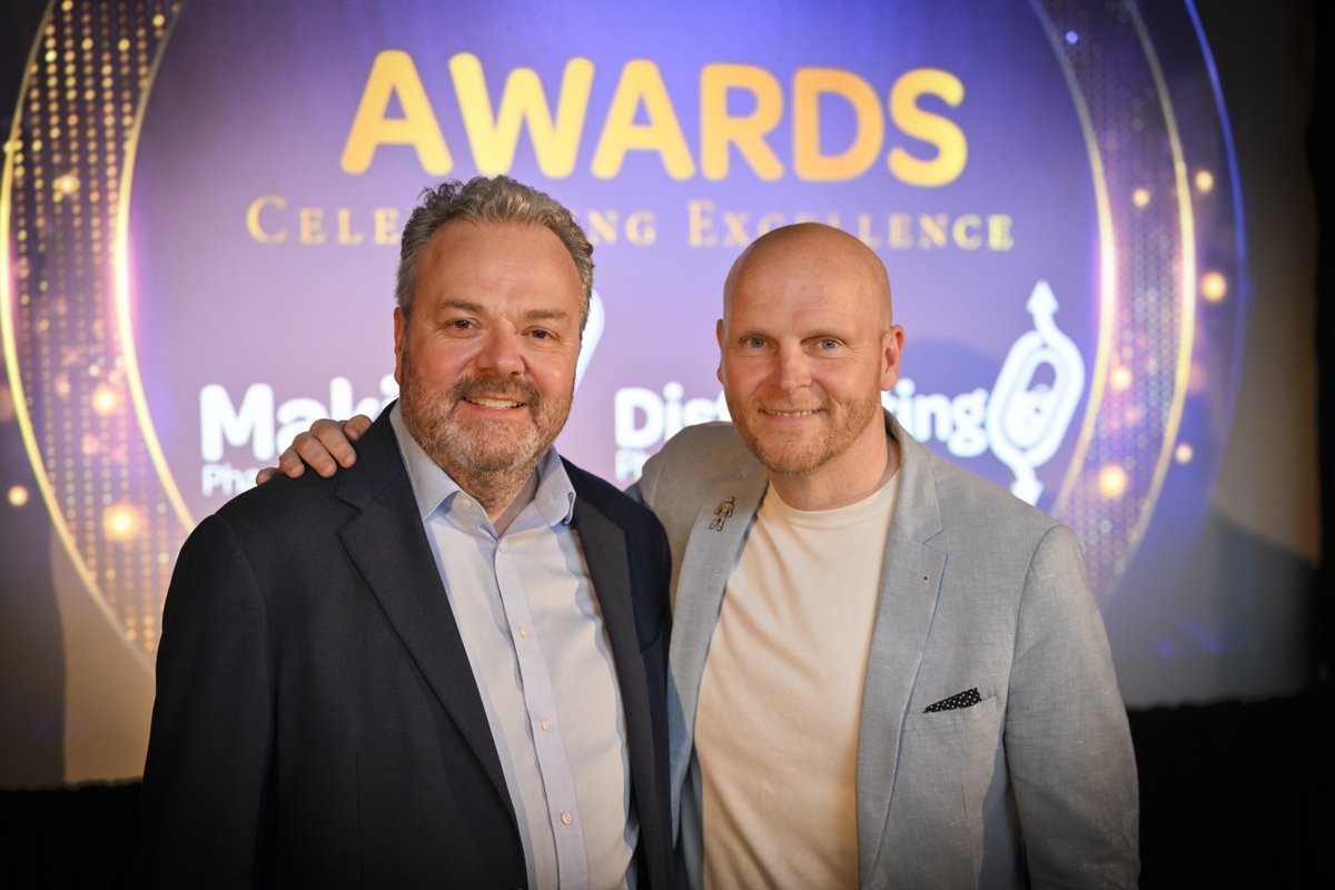 Andy Powell (@andypowell_ent) on Twitter photo great to work with <a href="/Halcruttenden/">Hal Cruttenden</a> recently for the <a href="/makingpharma/">Making Pharma</a> Awards Dinner 2025, working for the brilliant Step Exhibitions team. Great comedian & nice fella ta boot!
#corporate #entertainment #comedy great to work with <a href="/Halcruttenden/">Hal Cruttenden</a> recently for the <a href="/makingpharma/">Making Pharma</a> Awards Dinner 2025, working for the brilliant Step Exhibitions team. Great comedian & nice fella ta boot!
#corporate #entertainment #comedy