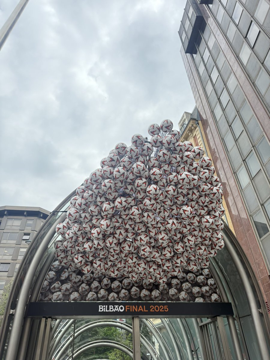 Gemma Thompson 👹 tweet media